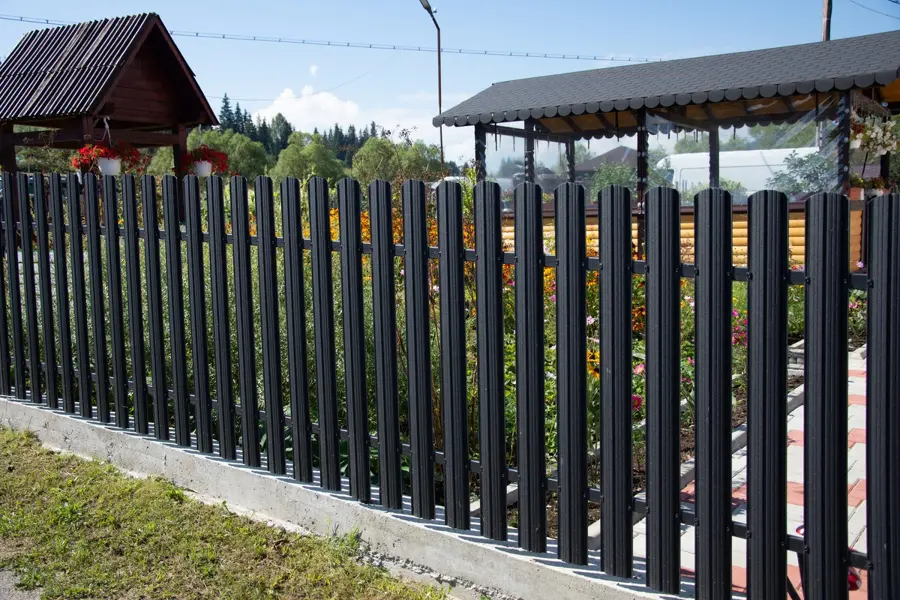 Professional Fence Repair